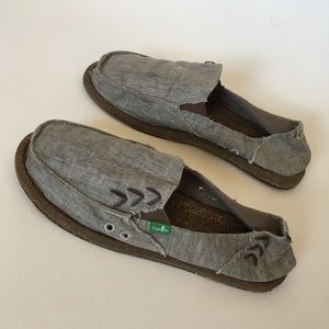 Sanuk Slip On ahoes womens size 9
